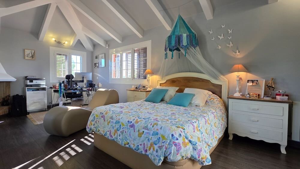 Property 2438 - Image 54